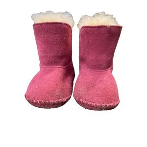 UGG Australia Caden Pink Sheepskin Boot (Size: 2/3) 10051981